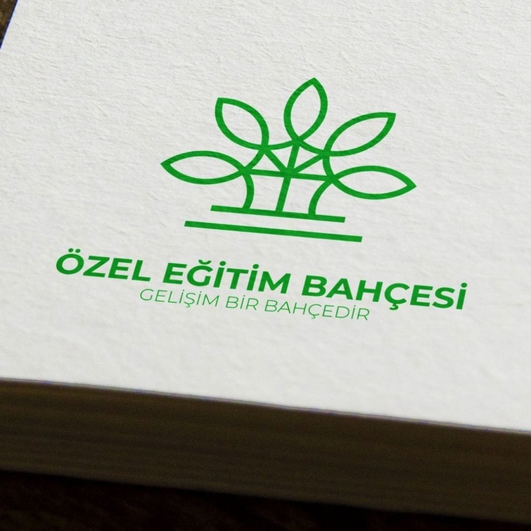 İsmi gibi yeşeren bir umut: 'Özel Eğitim Bahçesi' için tasarladığımız logo, doğallığın ve büyümenin…